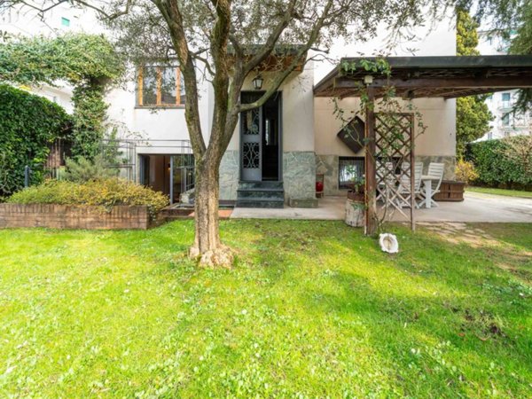 casa indipendente in vendita a Cernusco sul Naviglio
