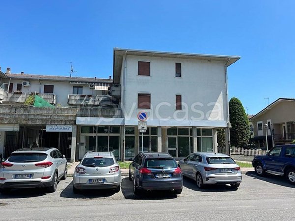 appartamento in vendita a Cerro al Lambro