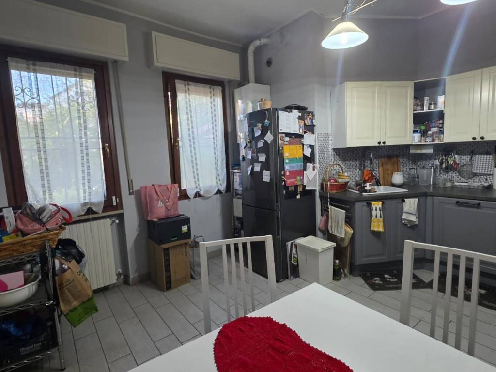 appartamento in vendita a Cerro al Lambro