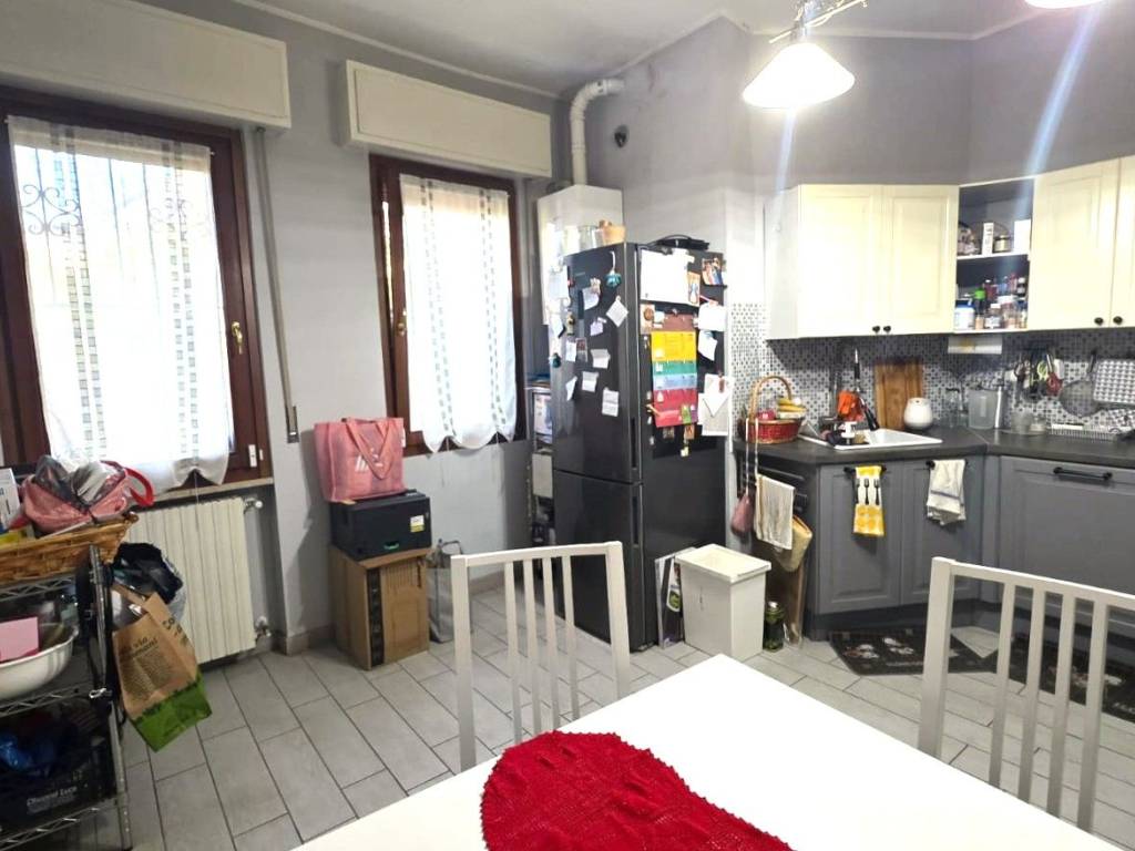 appartamento in vendita a Cerro al Lambro