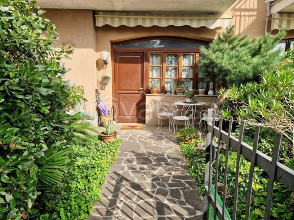 casa indipendente in vendita a Cerro al Lambro