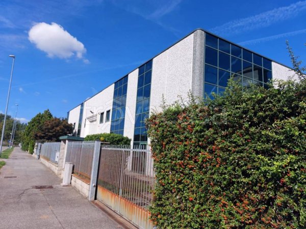 monolocale in vendita a Cerro al Lambro