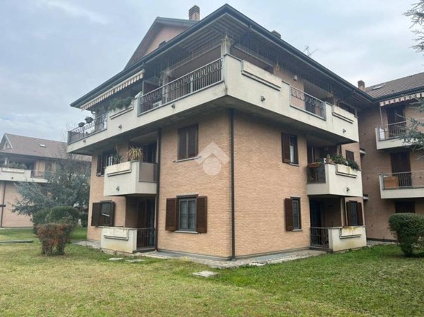 appartamento in vendita a Cerro al Lambro