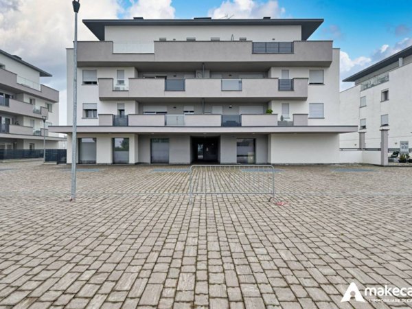 appartamento in vendita a Cerro al Lambro