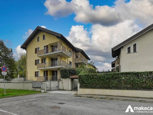 appartamento in vendita a Cerro al Lambro
