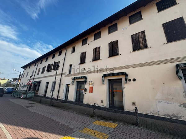 appartamento in vendita a Cerro al Lambro