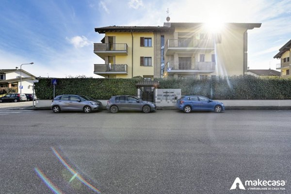 appartamento in vendita a Cerro al Lambro