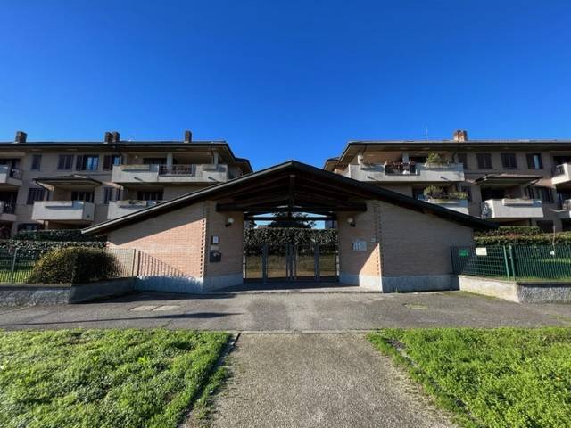 appartamento in vendita a Cerro al Lambro