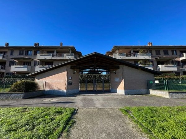 appartamento in vendita a Cerro al Lambro