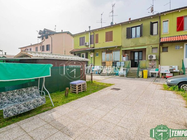 appartamento in vendita a Cerro al Lambro