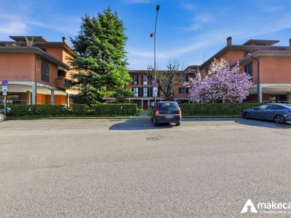 appartamento in vendita a Cerro al Lambro