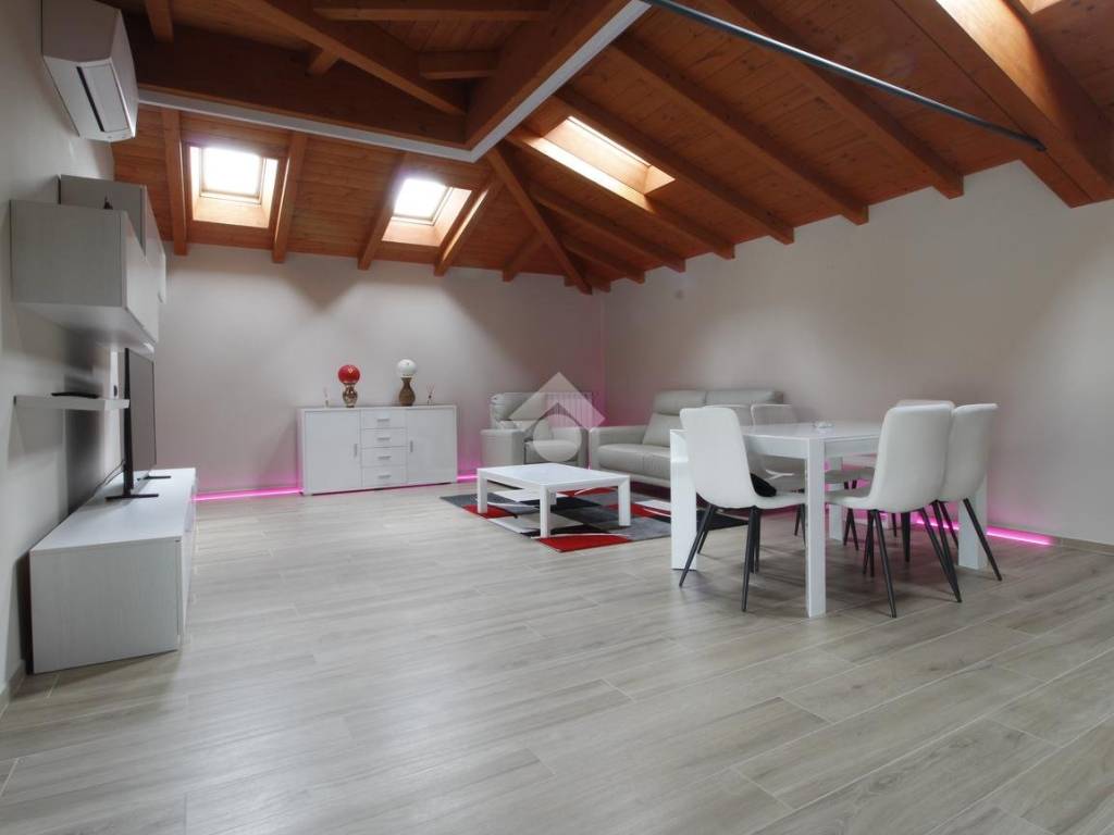 appartamento in vendita a Cerro Maggiore