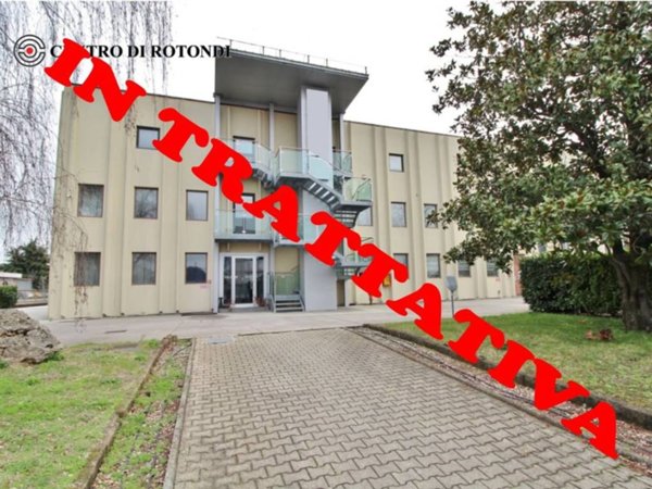 capannone in vendita a Cerro Maggiore