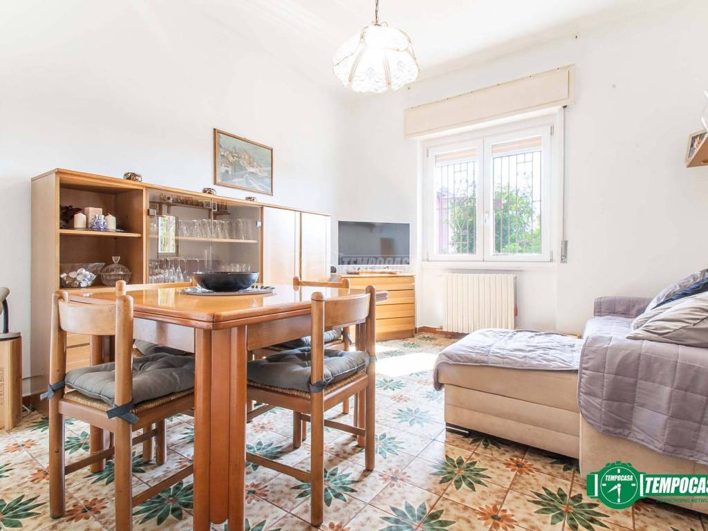 casa indipendente in vendita a Cerro Maggiore