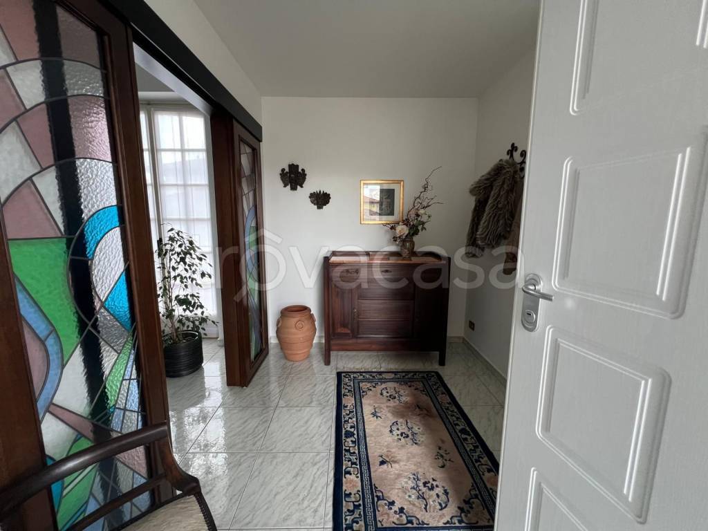 casa indipendente in vendita a Cerro Maggiore