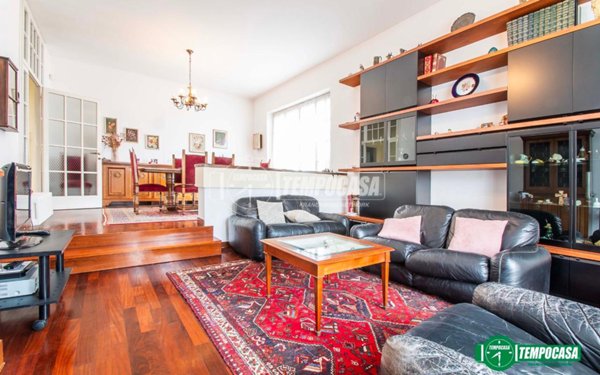 casa indipendente in vendita a Cerro Maggiore