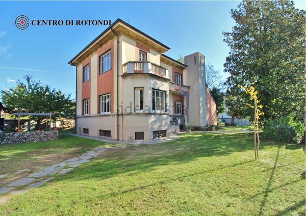 casa indipendente in vendita a Cerro Maggiore