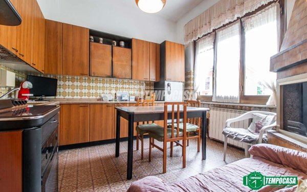 casa indipendente in vendita a Cerro Maggiore