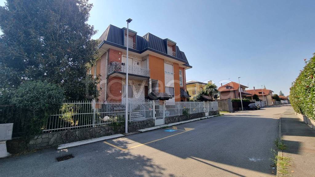 appartamento in vendita a Cerro Maggiore
