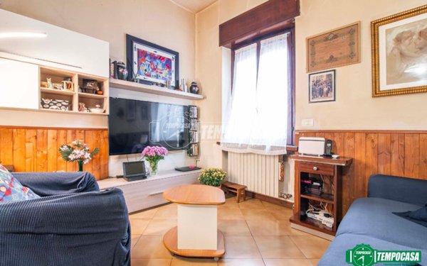 casa indipendente in vendita a Cerro Maggiore