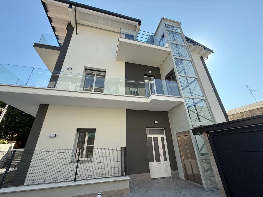 appartamento in vendita a Cerro Maggiore