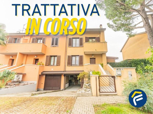 casa indipendente in vendita a Cerro Maggiore