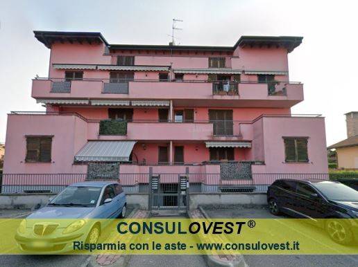 locale commerciale in vendita a Cerro Maggiore in zona Cantalupo