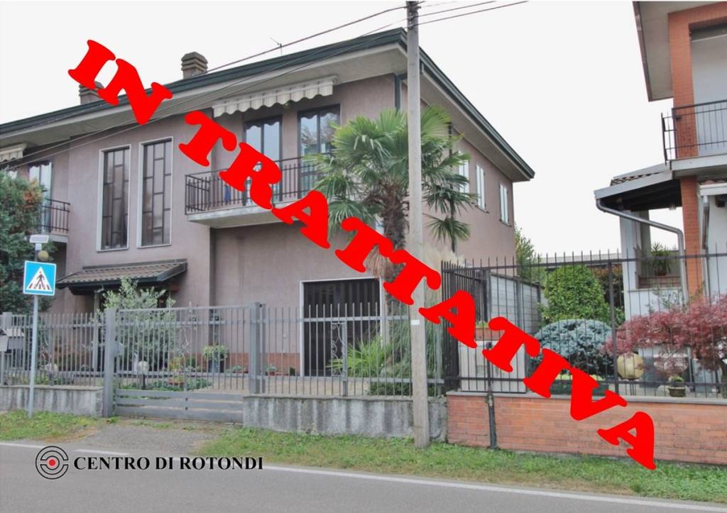 casa indipendente in vendita a Cerro Maggiore