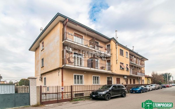 appartamento in vendita a Cerro Maggiore in zona Cantalupo