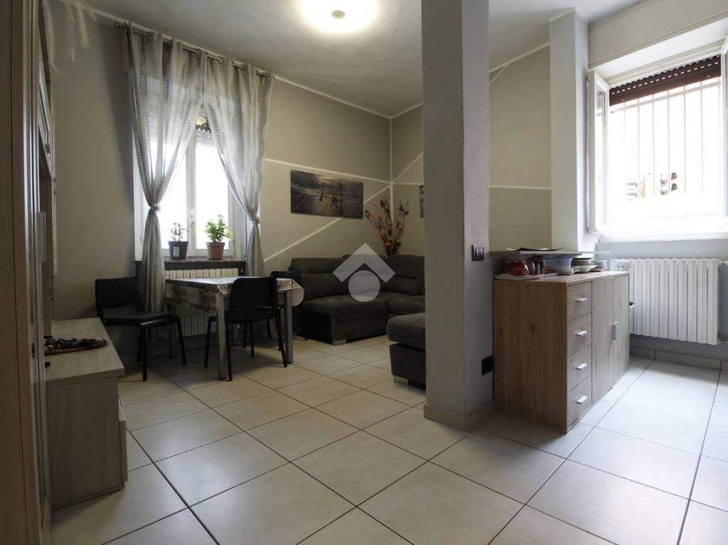 casa indipendente in vendita a Cerro Maggiore