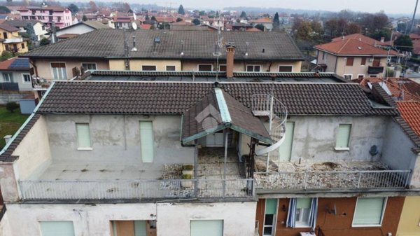 appartamento in vendita a Cerro Maggiore in zona Cantalupo