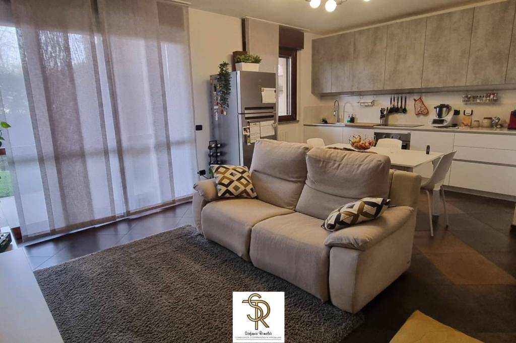 appartamento in vendita a Cerro Maggiore in zona Cantalupo