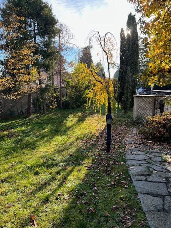 casa indipendente in vendita a Cerro Maggiore
