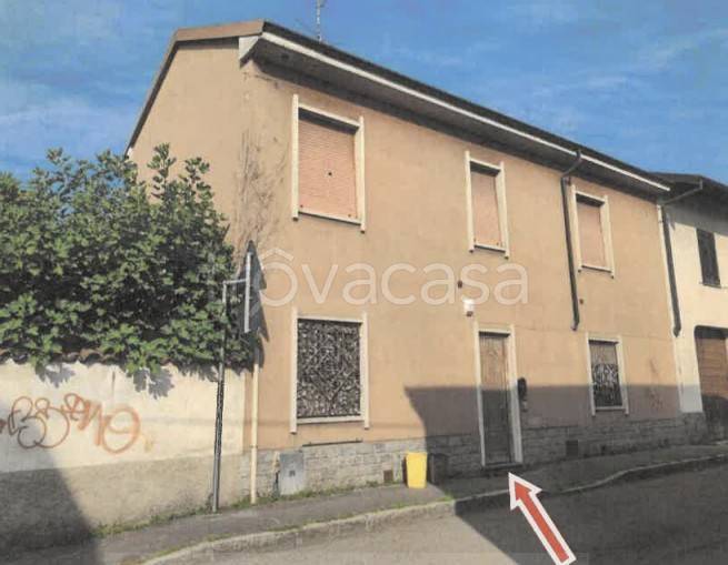 casa indipendente in vendita a Cerro Maggiore