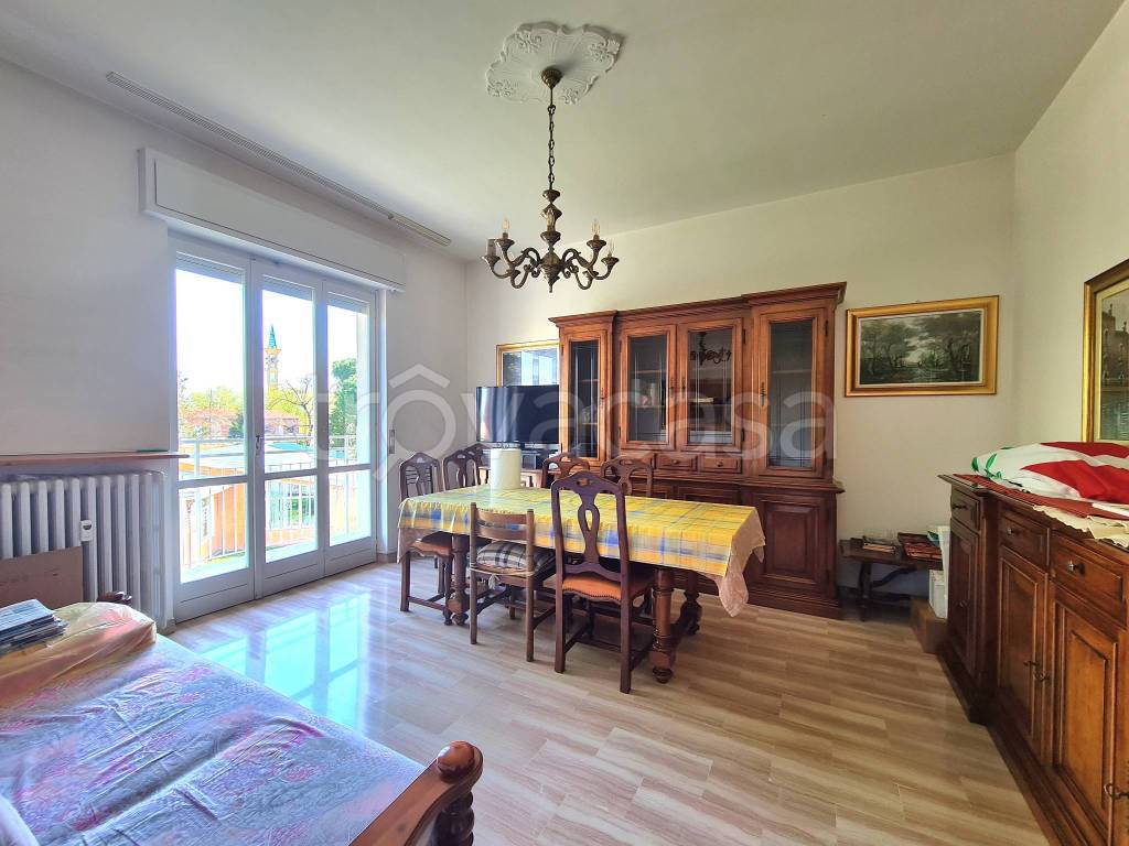 appartamento in vendita a Cerro Maggiore in zona Cantalupo