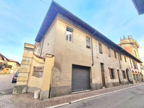 negozio in vendita a Cerro Maggiore