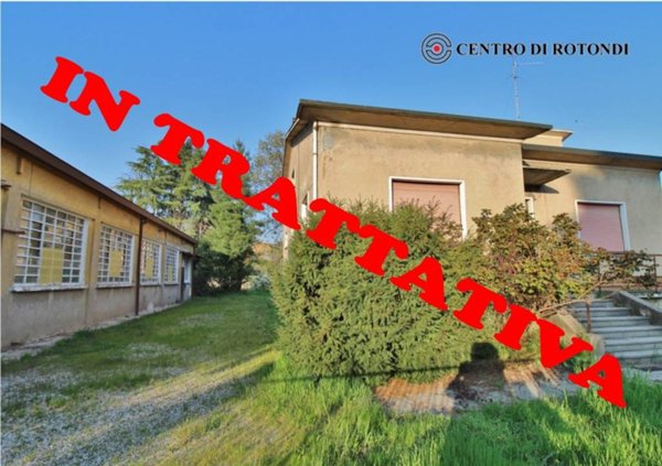 casa indipendente in vendita a Cerro Maggiore