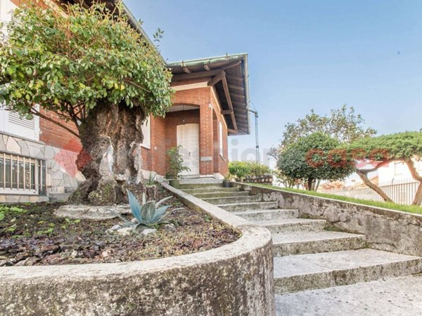 casa indipendente in vendita a Cerro Maggiore