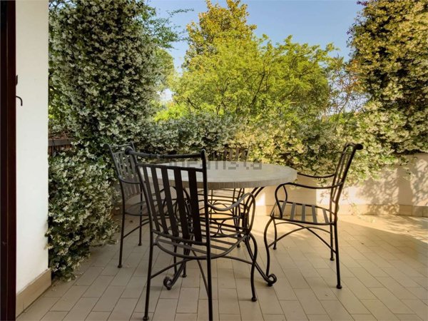 casa indipendente in vendita a Cerro Maggiore