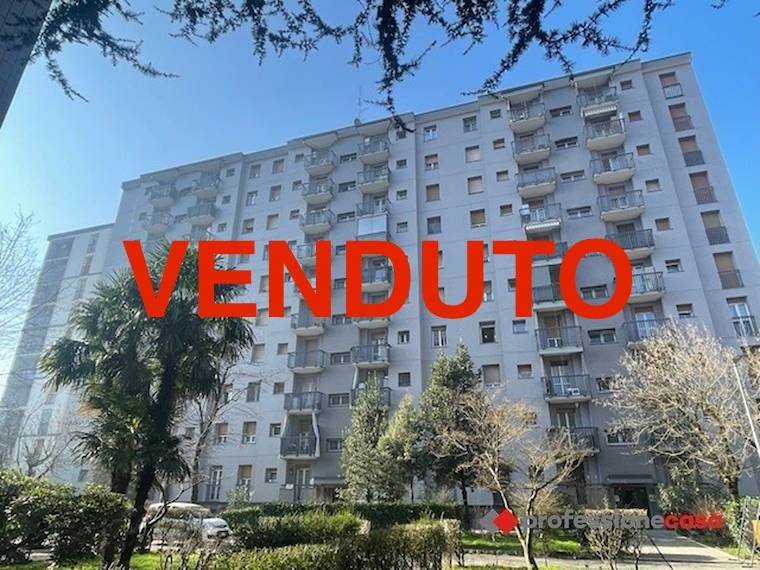 appartamento in vendita a Cesano Boscone