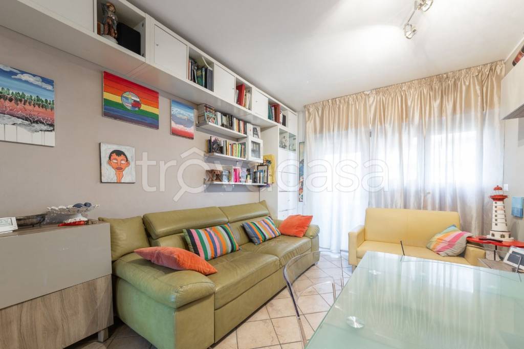 appartamento in vendita a Cesano Boscone