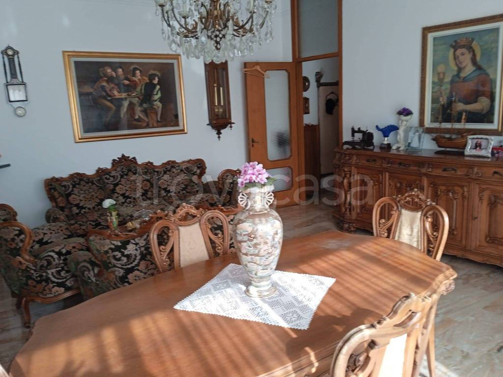 appartamento in vendita a Cesano Boscone