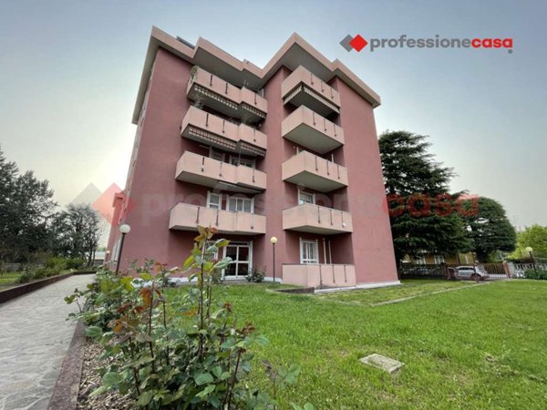 appartamento in vendita a Cesano Boscone
