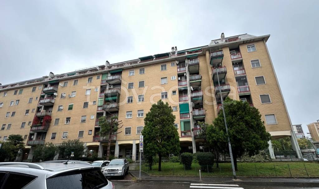 appartamento in vendita a Cesano Boscone