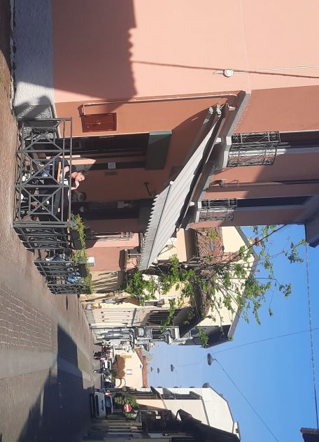 negozio in vendita a Cesano Boscone