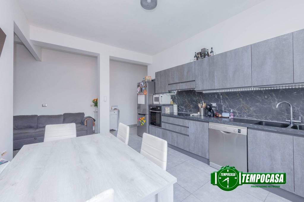 appartamento in vendita a Cesano Boscone