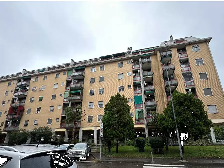 appartamento in vendita a Cesano Boscone