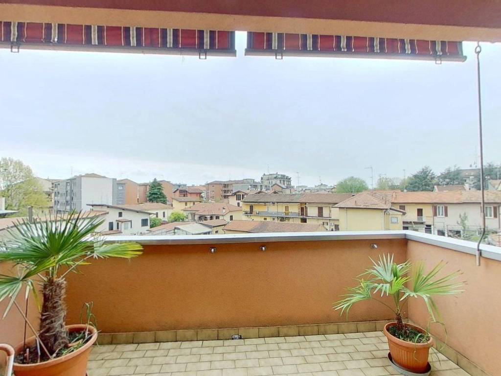 appartamento in vendita a Cesano Boscone
