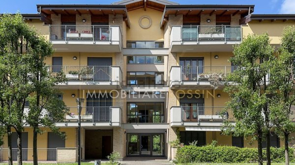 appartamento in vendita a Cesano Boscone