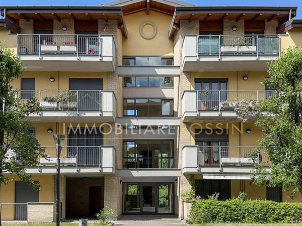 appartamento in vendita a Cesano Boscone